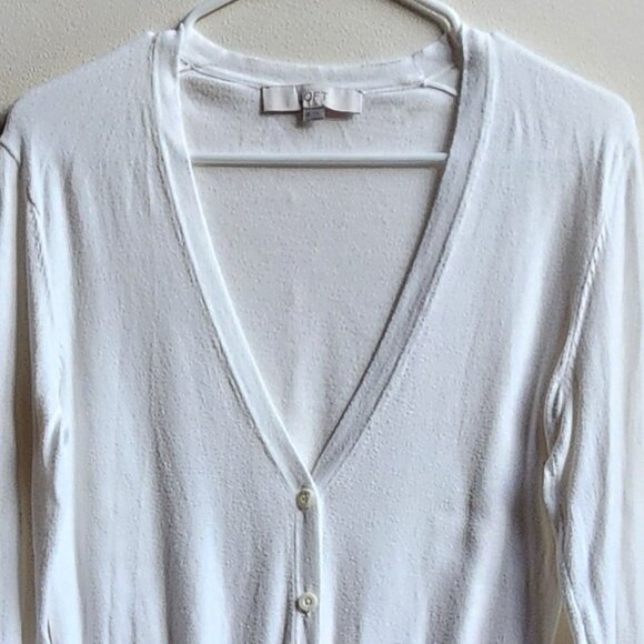 LOFT White Deep V-Neck Lightweight Sweater Size Small - Picture 2 of 14